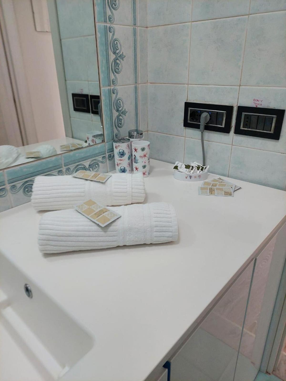 Blue'S House Apartment Atrani Bagian luar foto
